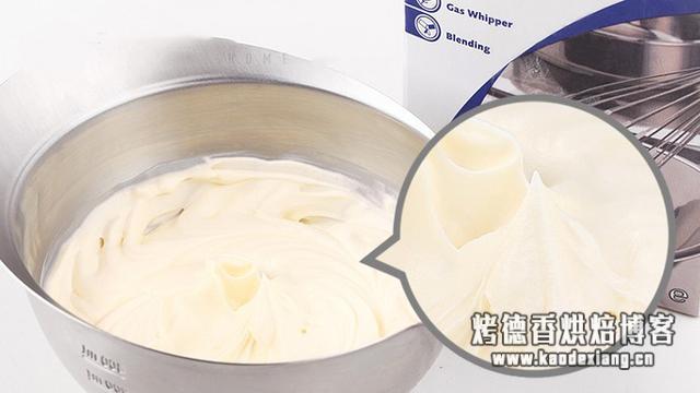 任何烘焙教程都不会告诉你的：最详细淡奶油使用测评