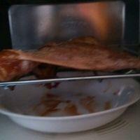 微波炉烤鸡翅最简单做法，蜜汁烤鸡翅(微波炉版)的做法步骤