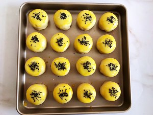 蛋黄酥,只需松弛一次的做法,适合新手 制作方法