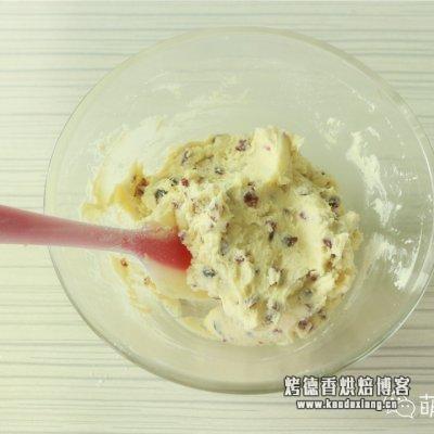 【蔓越莓饼干做法比例】酥到骨子里面的蔓越莓曲奇饼