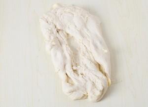 手工揉面的详细过程,赶快看看吧