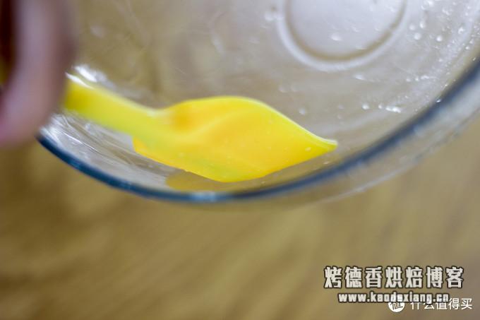 烘焙大讲堂 篇三:烘焙界“刀”之争,如何选择一把贴心如意的刮刀?