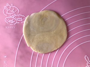 蛋黄酥,只需松弛一次的做法,适合新手 制作方法