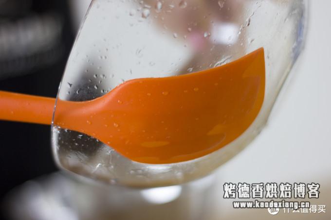 烘焙大讲堂 篇三:烘焙界“刀”之争,如何选择一把贴心如意的刮刀?