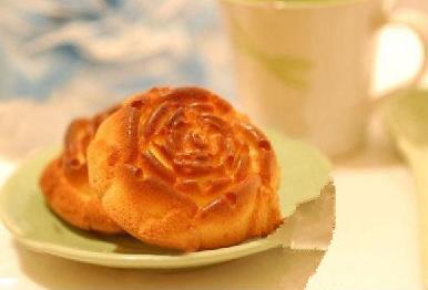 九种超好吃的小蛋糕的做法，自己在家就可以做烘焙！