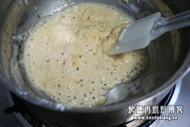 海绵蛋糕在家做，入口即化，全家都爱吃，一次吃不过瘾