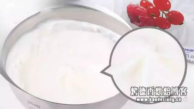 淡奶油是什么东西，烘焙淡奶油，究竟哪款最好用？