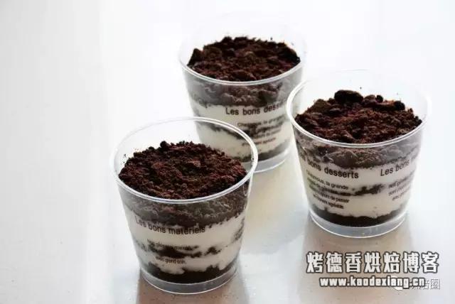 淡奶油制作方法 用牛奶自制省钱低脂淡奶油 结果令人大跌眼镜!