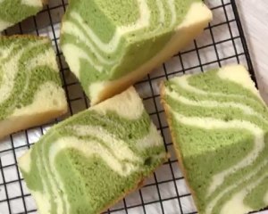 六寸抹茶戚风蛋糕胚，不回缩不塌陷  制作方法