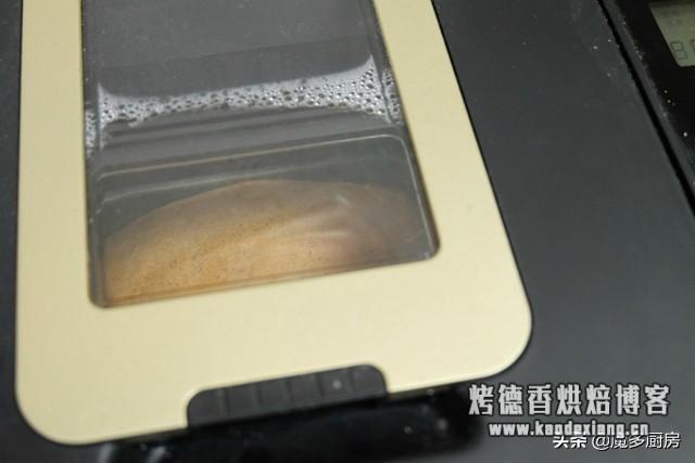 面包机别闲置,一键做出无油低糖健康大面包,坐享其成还被全家夸