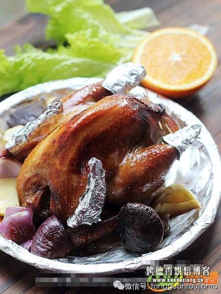 微波炉烤鸡的做法?自己在家用微波炉烤鸡,绝对的美味