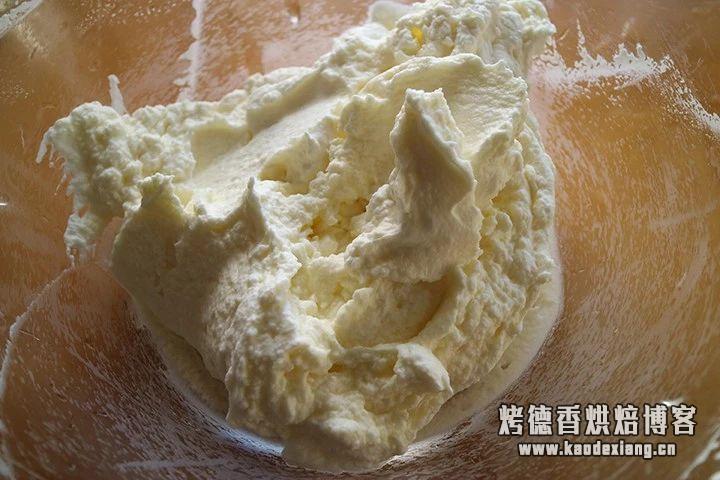 淡奶油怎么打发手动,烘焙基础之淡奶油与打发