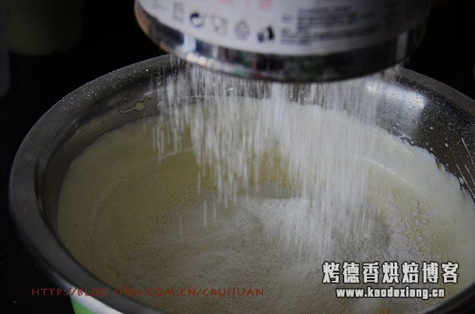 烘焙里的“打发”究竟是什么?怎么做?