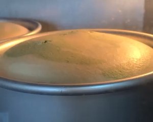 六寸抹茶戚风蛋糕胚，不回缩不塌陷  制作方法