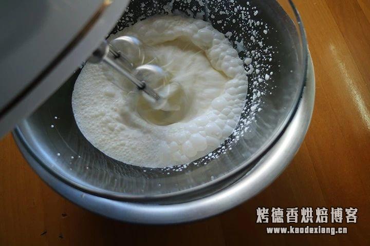 淡奶油怎么打发手动,烘焙基础之淡奶油与打发