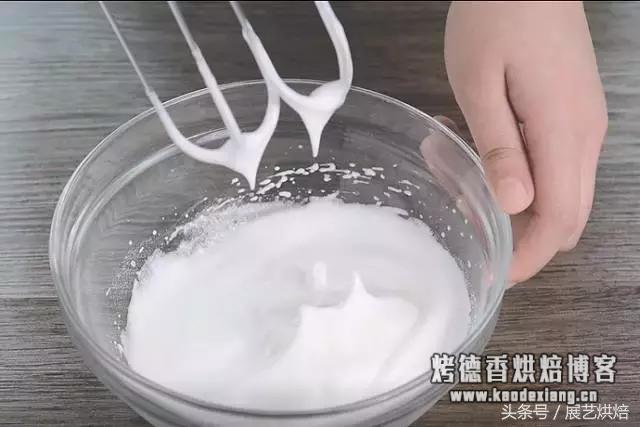 烘焙小课堂│如何打发蛋白？