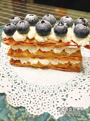 手抓饼简易版拿破仑蛋糕 制作方法