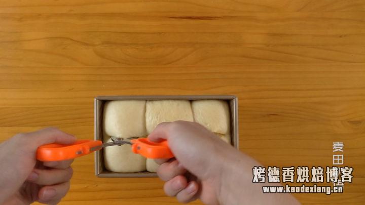 吐司能拥有蛋糕般的口感?这款布里欧修吐司做到了