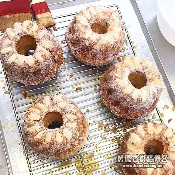 做面包老是失败?新老手必看,面包制作过程中常见的12个问题!