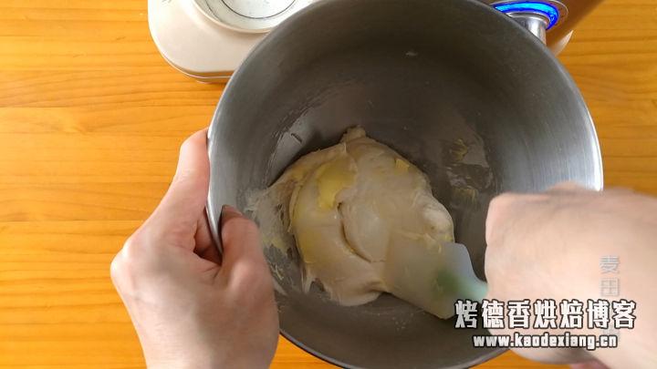 软到拿不起来的日式生吐司,这云朵般的口感让人沉醉其中