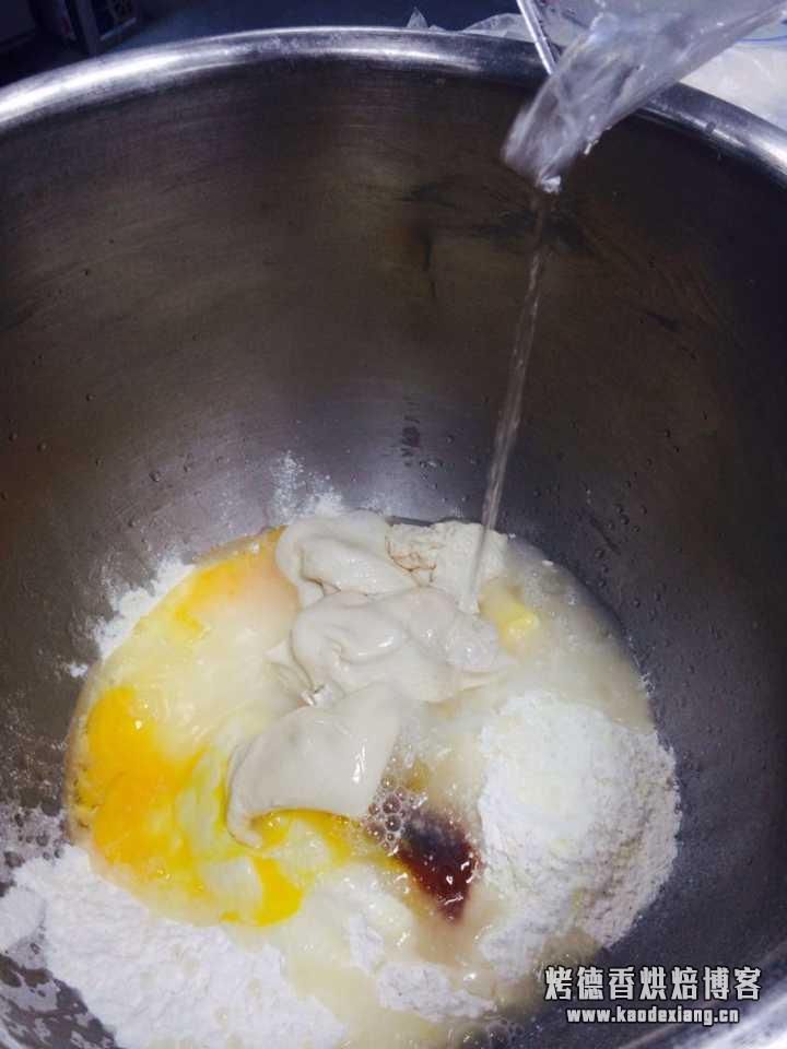 怎么做好吃的牛角面包?