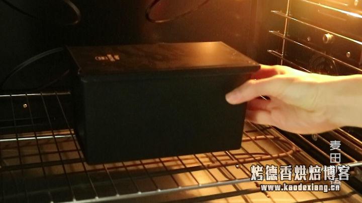 软到拿不起来的日式生吐司,这云朵般的口感让人沉醉其中