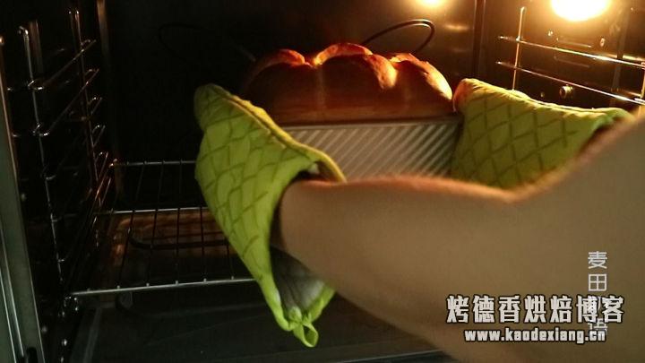 吐司能拥有蛋糕般的口感?这款布里欧修吐司做到了
