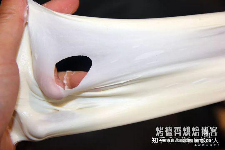 黄油用完了?用随手可得的油能代替做面包吗?