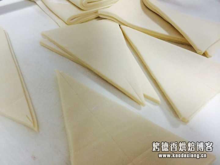 怎么做好吃的牛角面包?