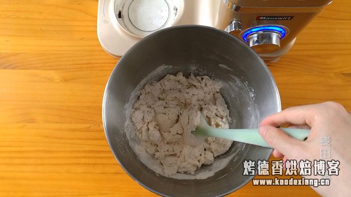 软到拿不起来的日式生吐司,这云朵般的口感让人沉醉其中
