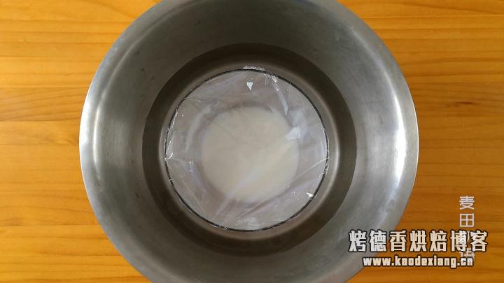 软到拿不起来的日式生吐司,这云朵般的口感让人沉醉其中