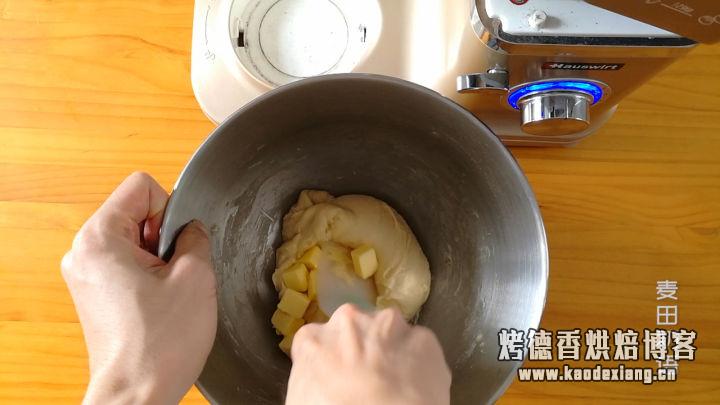 吐司能拥有蛋糕般的口感?这款布里欧修吐司做到了