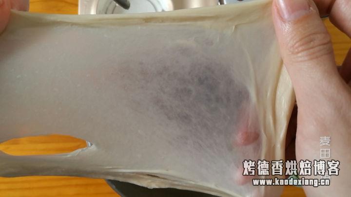 软到拿不起来的日式生吐司,这云朵般的口感让人沉醉其中