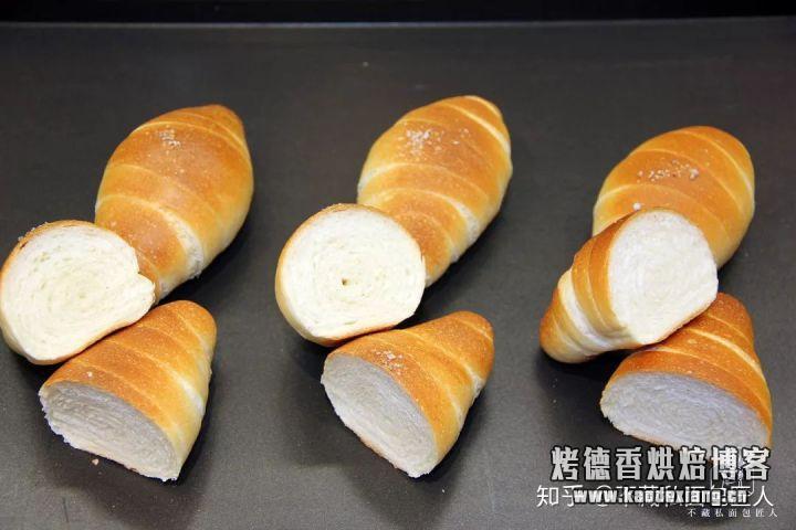 黄油用完了?用随手可得的油能代替做面包吗?